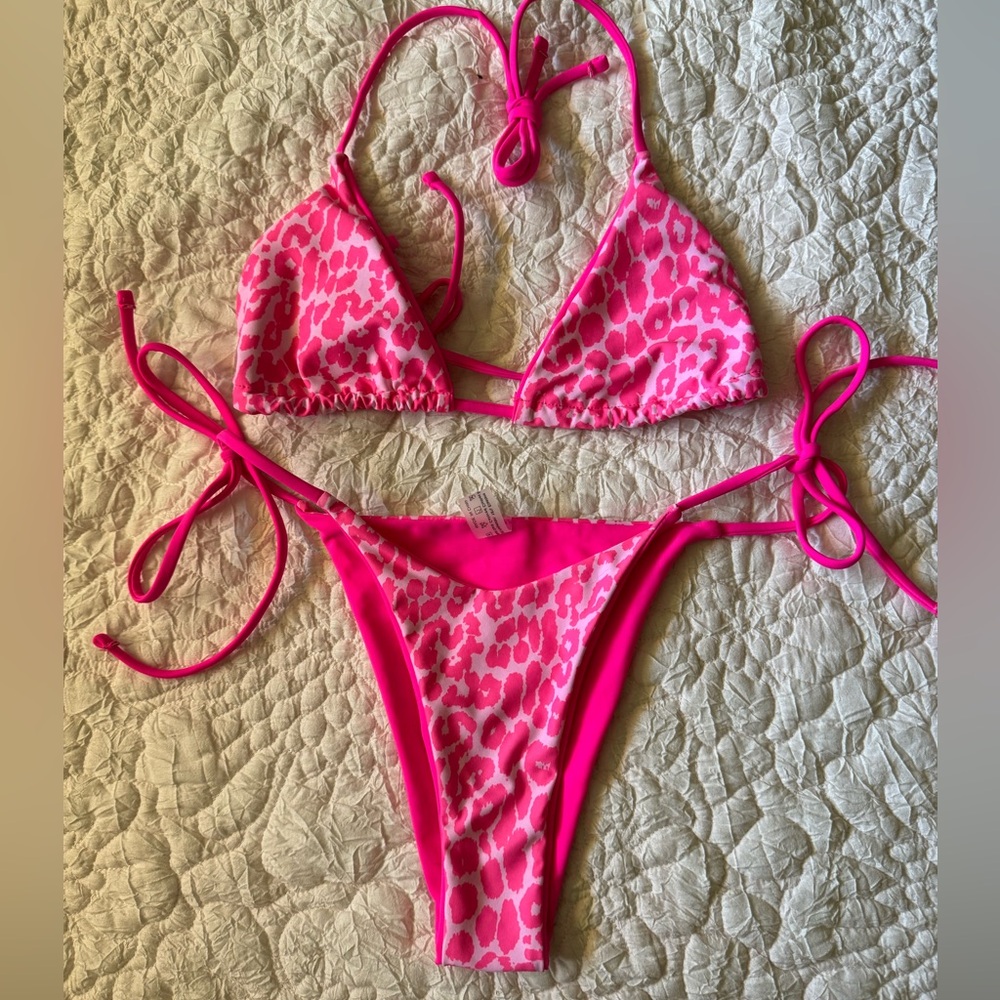 Pink cheetah bikini